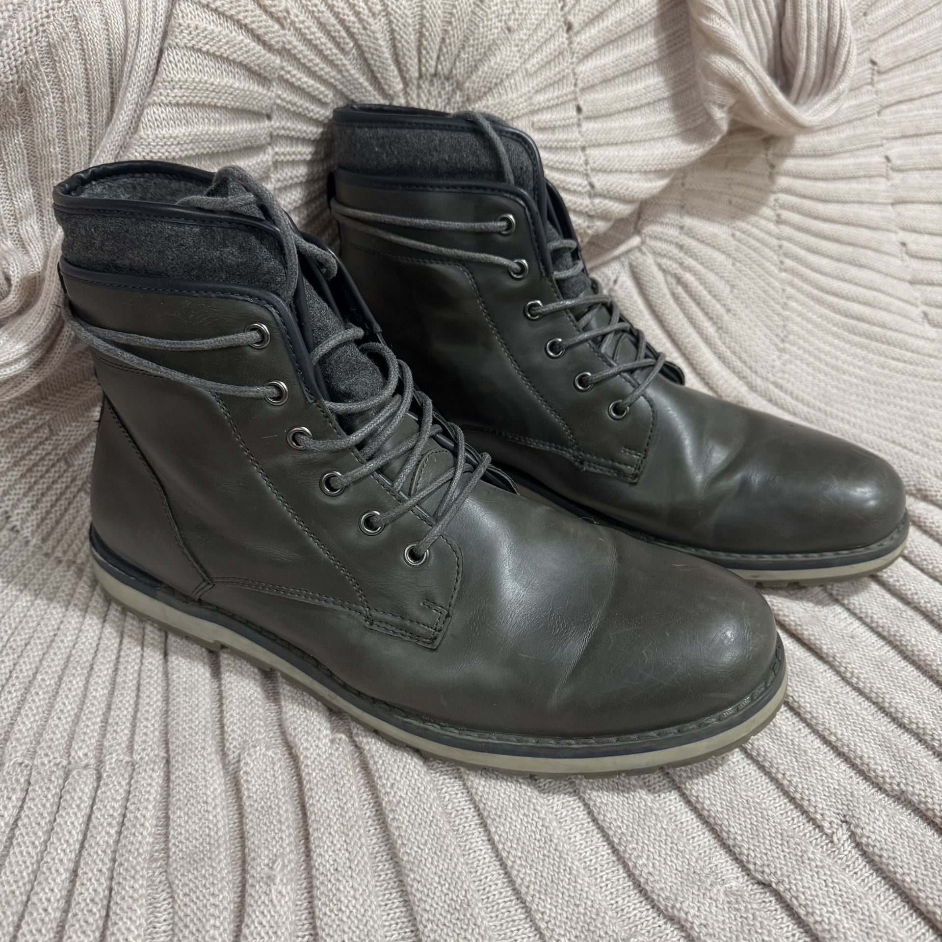 Man Boots Size 12