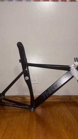 throne tracklord frameset fixie matte black