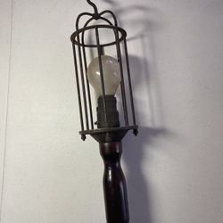1920’s Original Garage Treble Light.