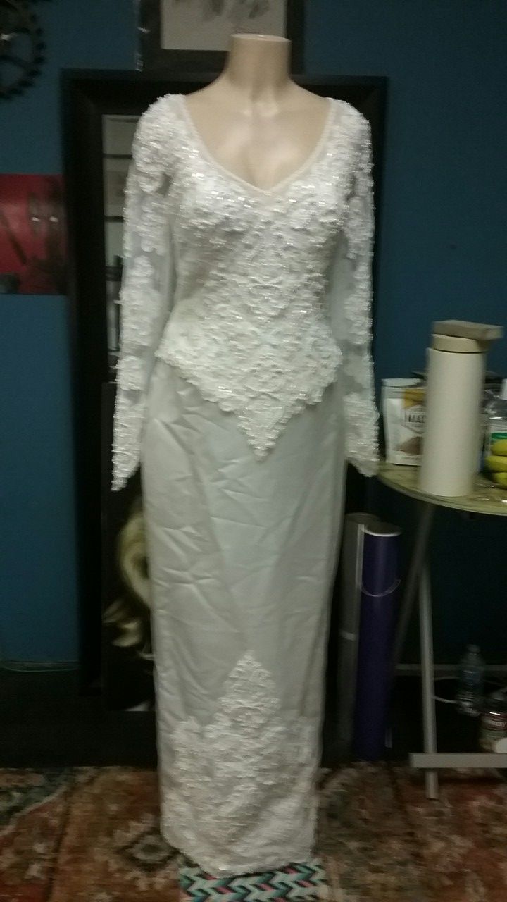 Wedding dress