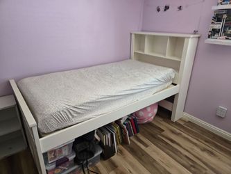 Twin frame and mattress