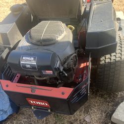 0 Turn Mower Toro 