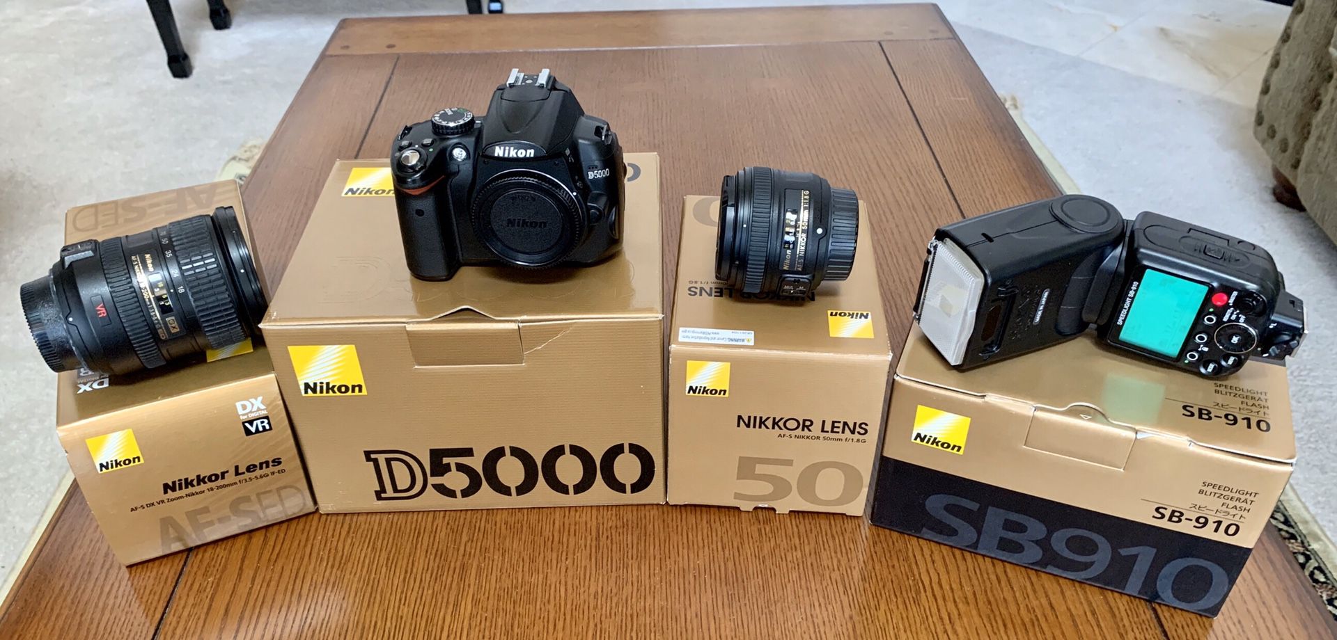 Nikon camera, lenses and flash