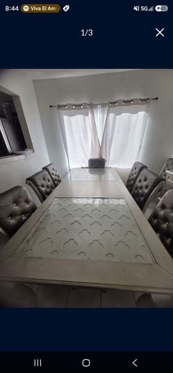 Dinning table
