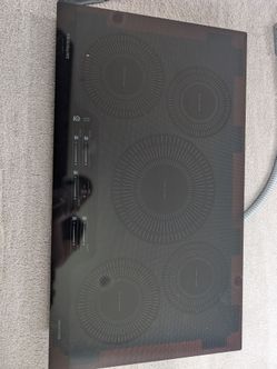 Frigidaire 5 Burner Induction cooktop