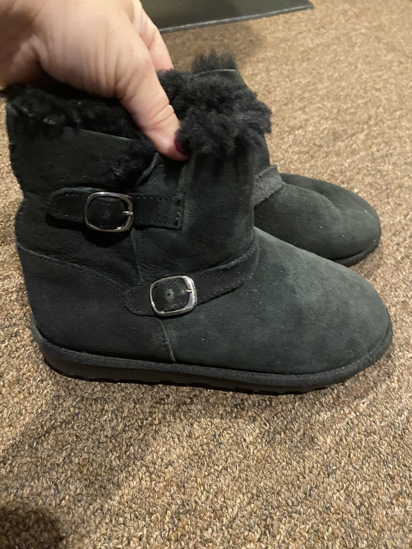 Girls Size 3 Black Suede faux fur winter boots 