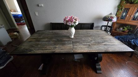 Hacienda dining table