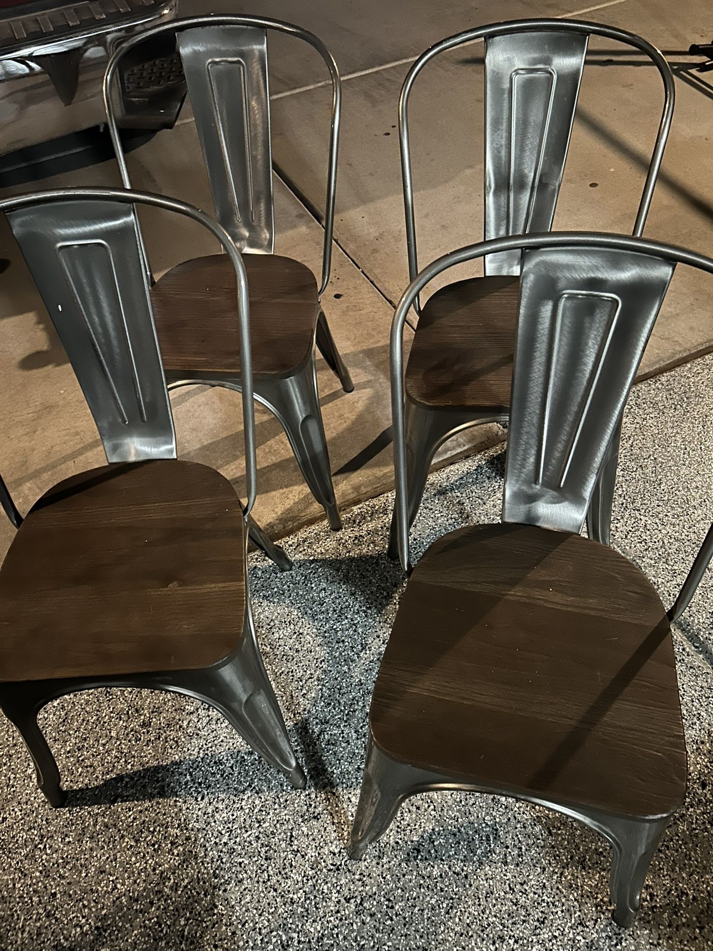 Farmhouse Dining Room set of 4 Chairs