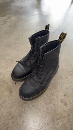 Dr.  Martens Industrial Safety Tow Work Boot 11M