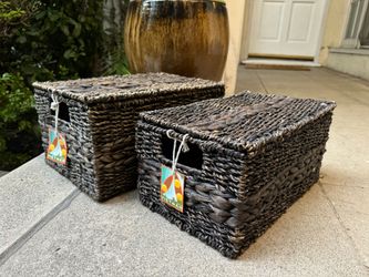 Hinged-lid Baskets