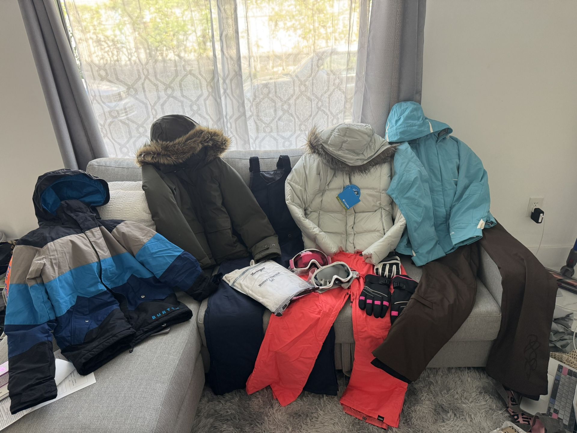 Women’s Ski/Snowboard items