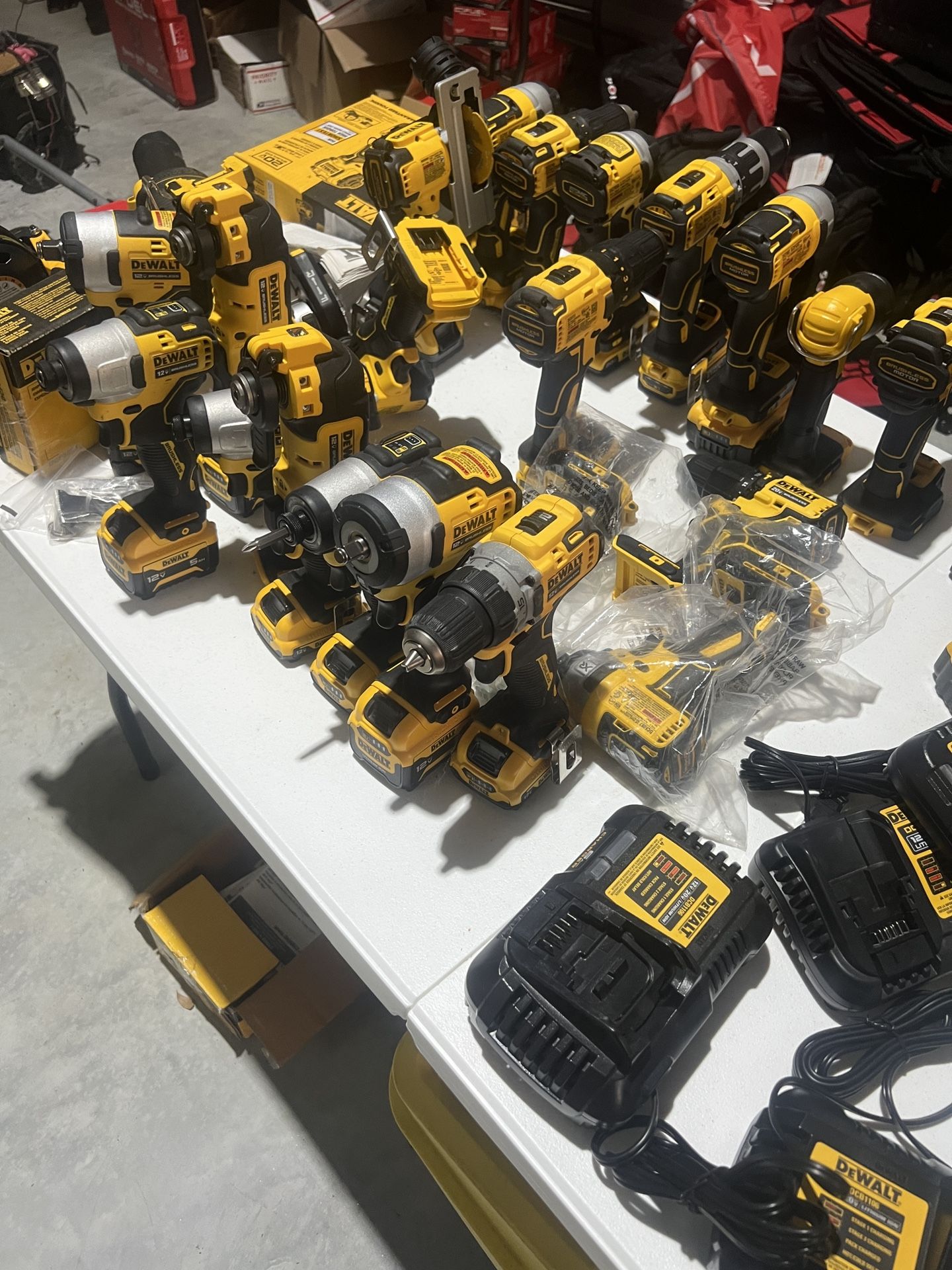 New Dewalt Tools 30% Plus Off Retail Liquidation