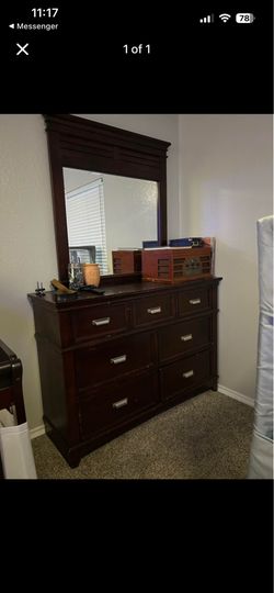 Dark brown Dresser