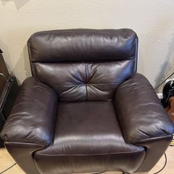 Scandinavian Design 3 Recliner Chairs 