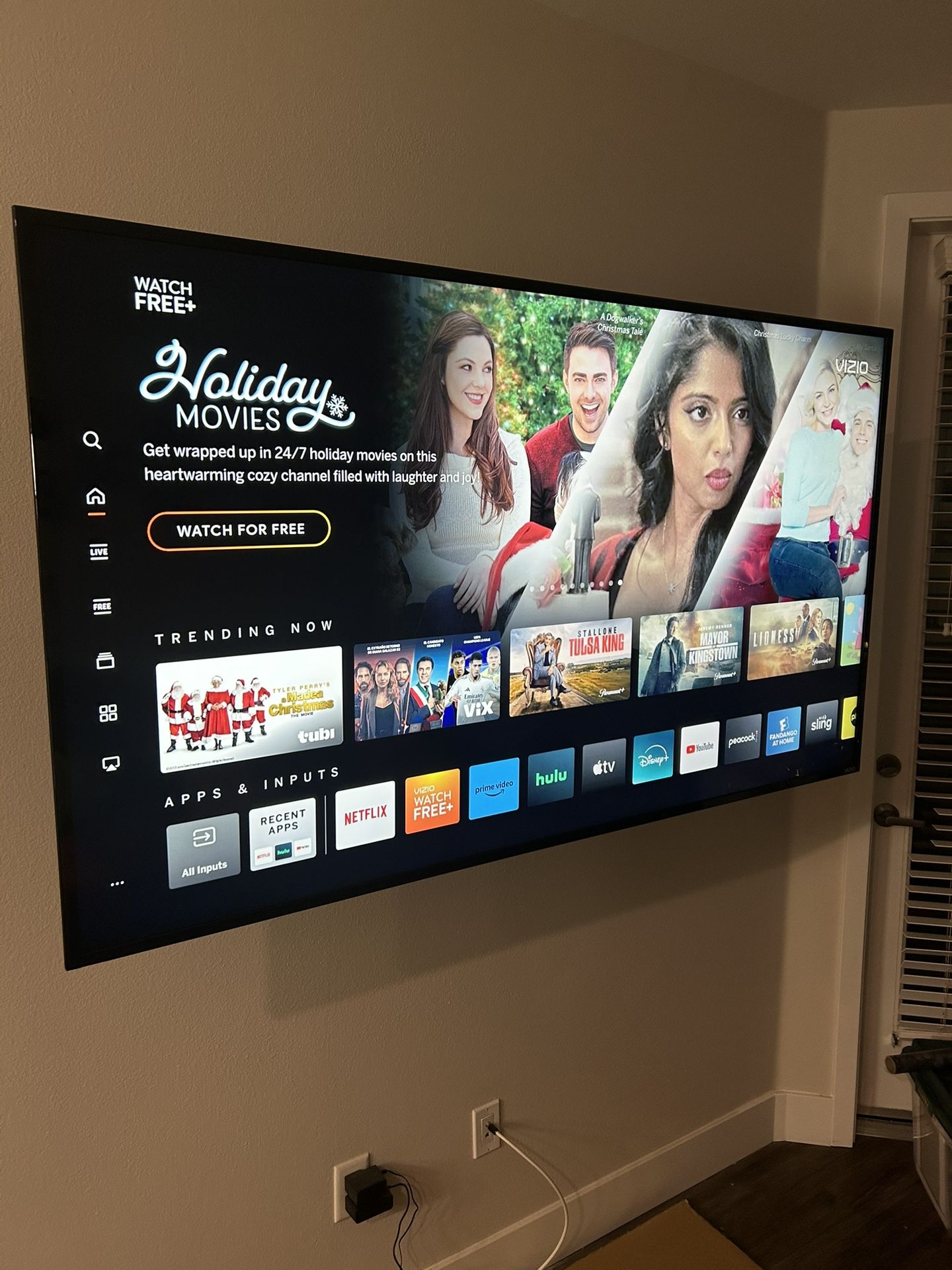 65 inch Vizio Smart TV E65-E1