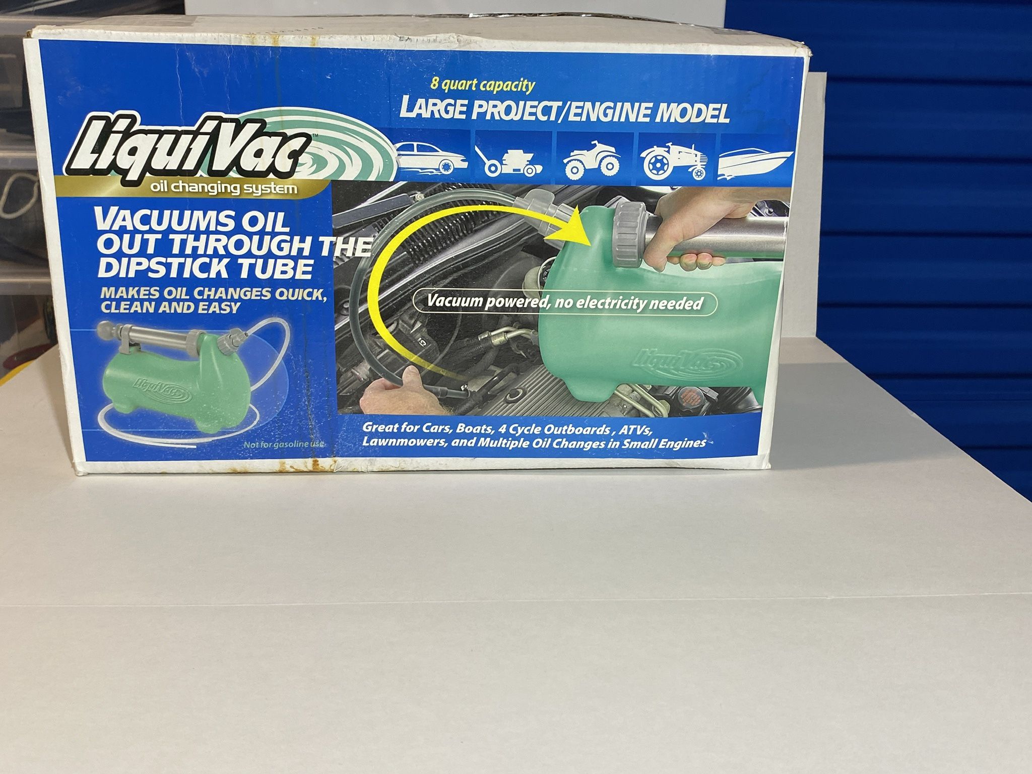 2000LV LiquiVac Oil Changing System For Large Engine