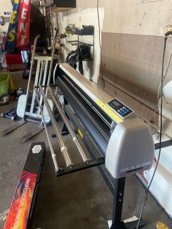 Vinyl cutter/plotter computer carving machine