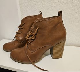 Women's Boots