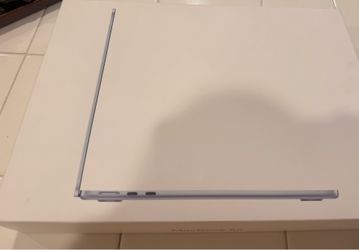M5 chip MacBook Air 1tb 24gb 13”