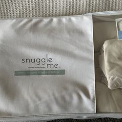 Snuggle Me Pillow With Cover