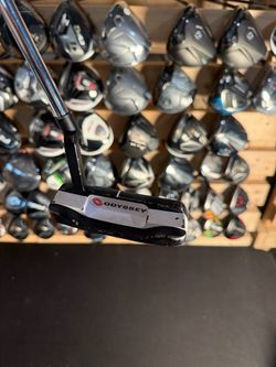 Odyssey golf putter