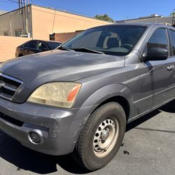 2003 Kia  Sorento