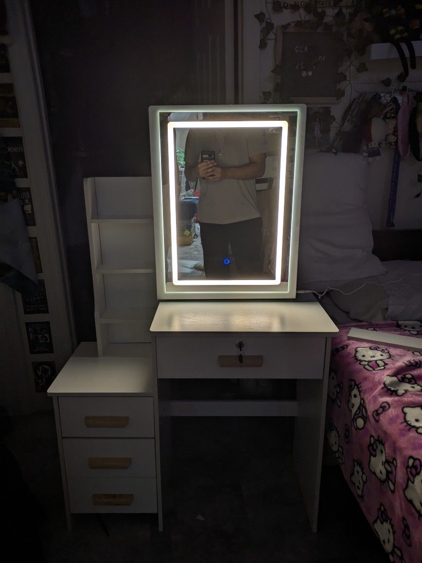 Makeup Vanity