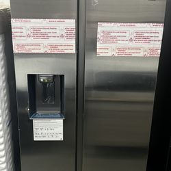 New whirlpool side-by-side refrigerator with icemaker
