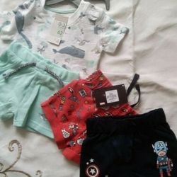 Bnwt boys 2 pack captain marvel shorts and outfit age age 0-3 months