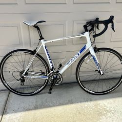 Giant Defy 2012