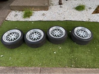 Wheels/ 225/40/18.  Aodhan ah02 18x8.5 35+ offset