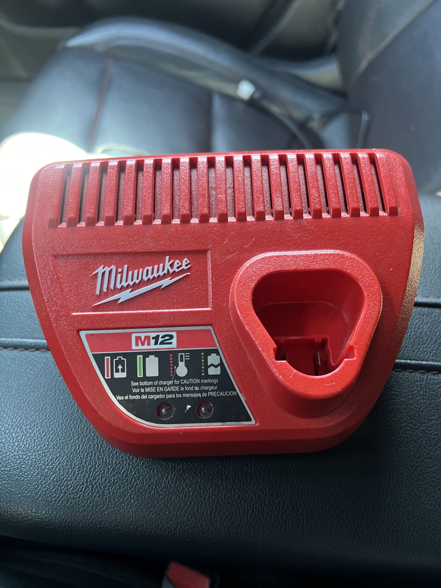 Like New Rarely Used Milwaukee M12 Charger