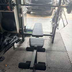 Weight Bench 