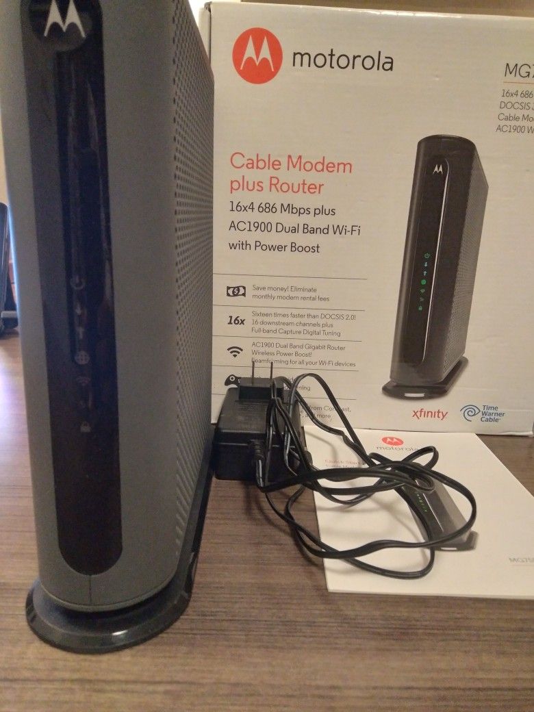 **MOTOROLA MG7550 16×4 DOCSIS 3.0 CABLE MODEM PLUS AC1900 DUAL BAND WIFI ROUTER **