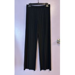 Uniqlo Pleated Straight Pants Size M