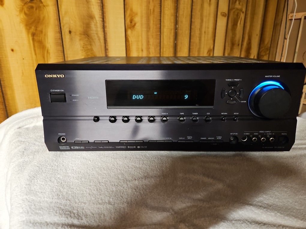 Onkyo Receiver And Remote