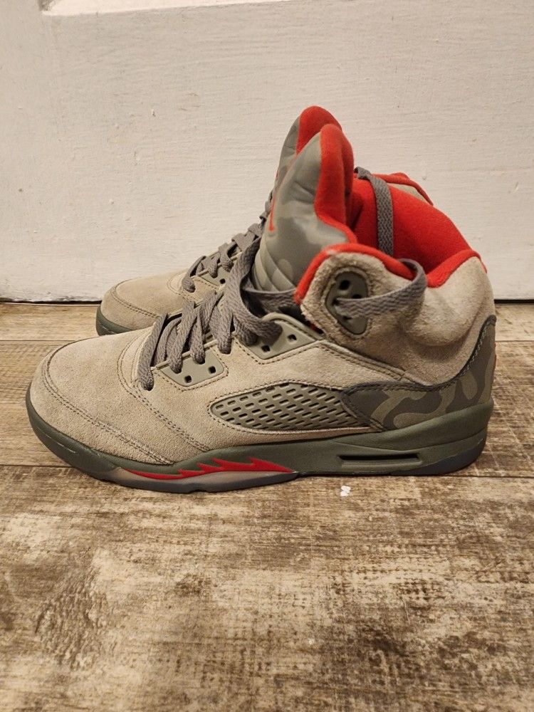 Youth Jordan 5 Retro Size 6y
