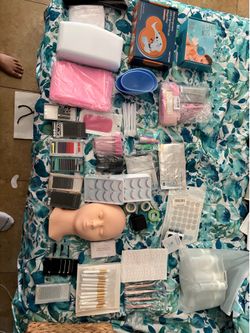 Lashes and facial items