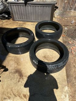 265/40 R 22’s 3 tires