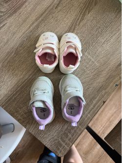 Baby shoes