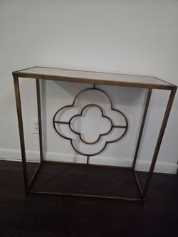 Hallway entrance stand