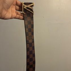 Louis vutton belt