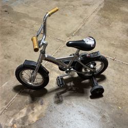 Mongoose Kids Bike With Training Wheels USED