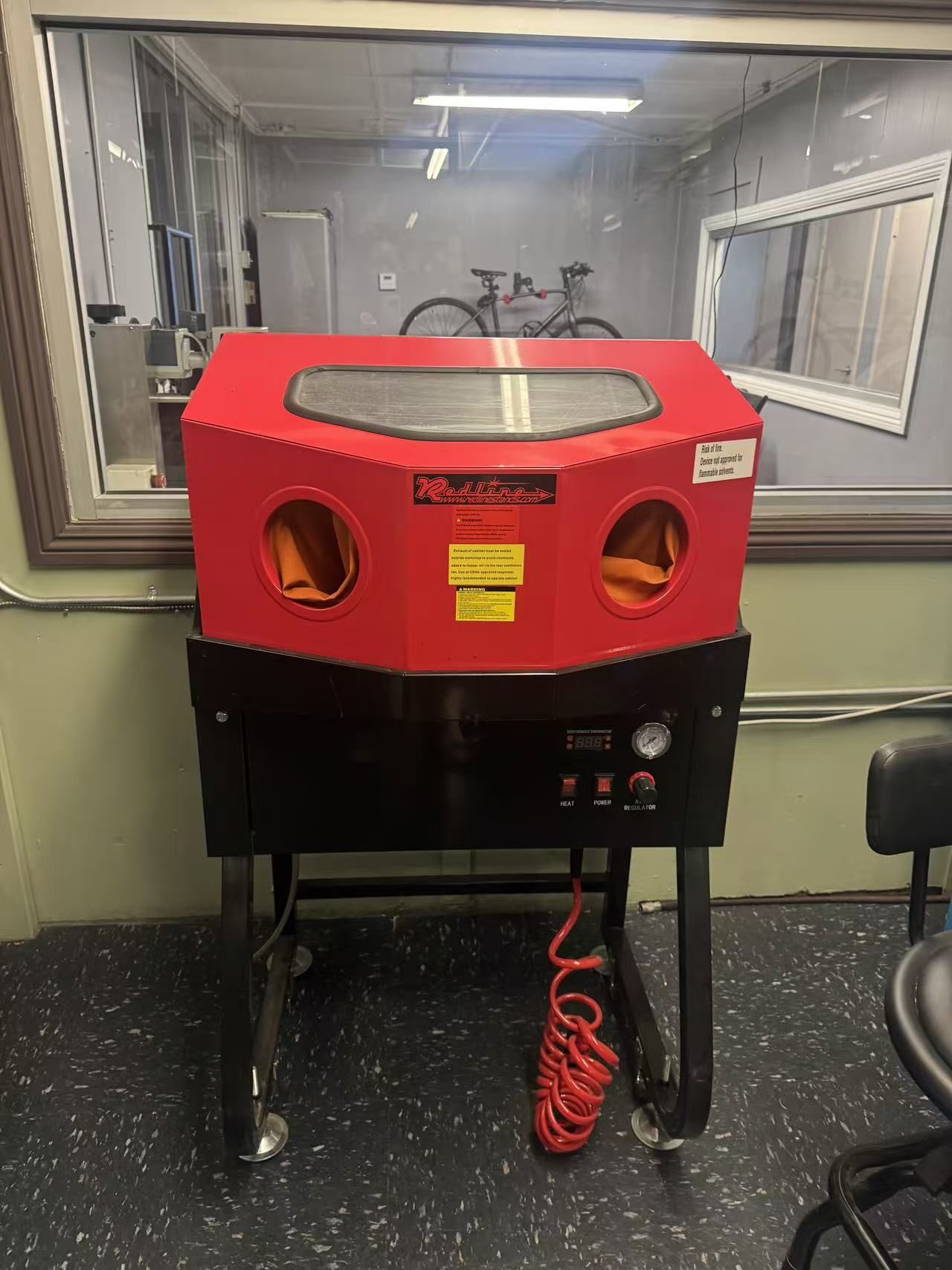 Redline 3 Gallon Heated Air Powered Parts Washer