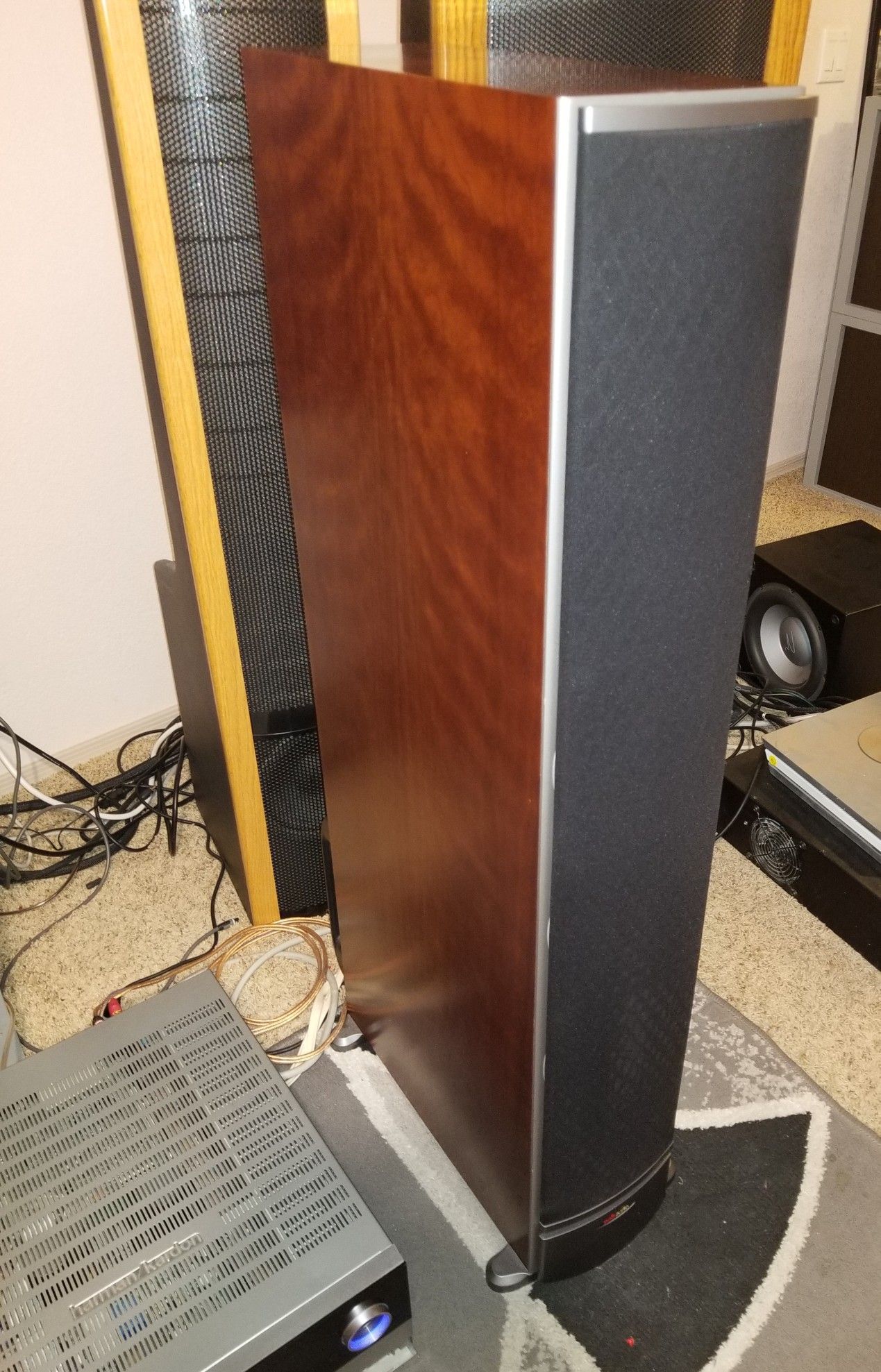 Polk Audio RTi12 Tower Floor Home Theater Speakers for Sale in Chandler