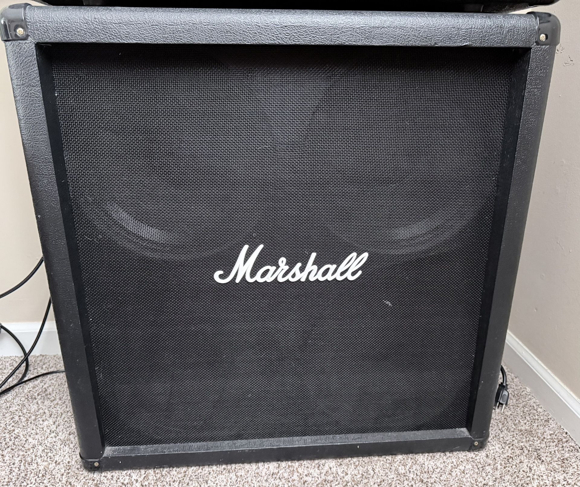 Marshall MG 4X12 B Cab 120w