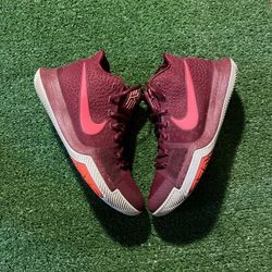 Kyrie 3 Hot Punch Mens Size 8.5