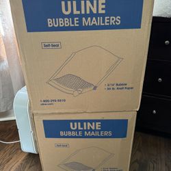 Uline bubble Mailers Pack Of 250/ Pieces 2 Boxes With Bubble Wrap 