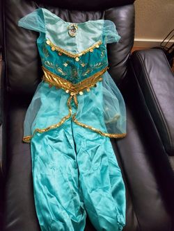 Jasmin costume