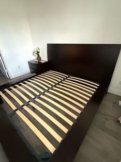 King Size Bedroom Set – Bed Frame + 2 Matching Nightstands